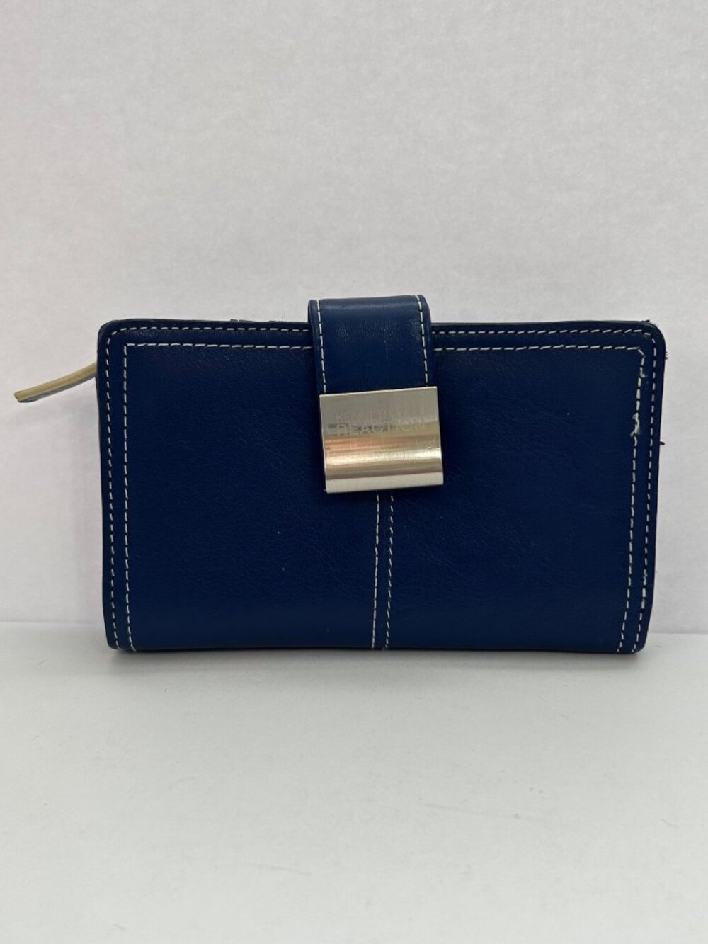 Kenneth Cole Reaction Blue Leather Wallet Metal Clasp Card Slots ID Window - Picture 1 of 8